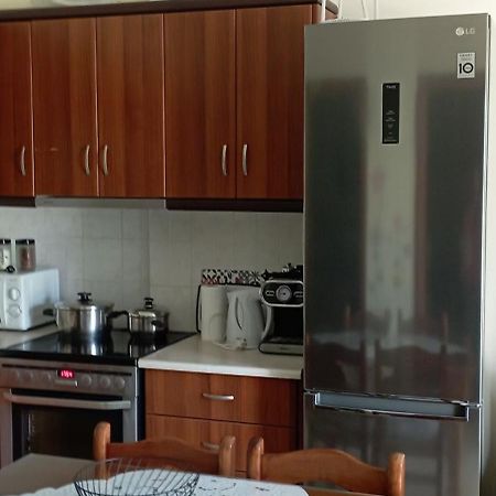 M&J Apartments Никити Экстерьер фото