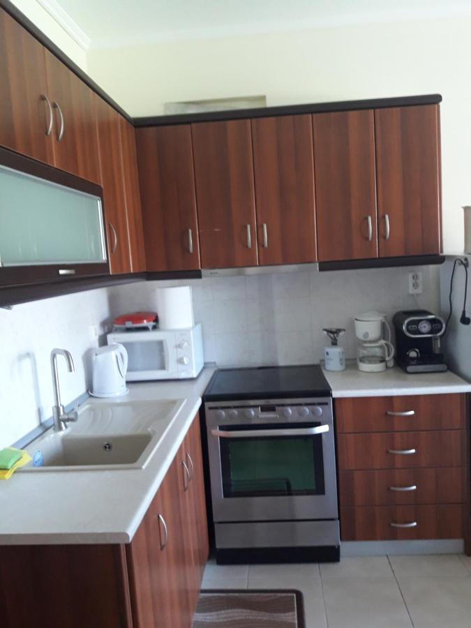 M&J Apartments Никити Экстерьер фото